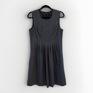 Banana Republic Gray Pintuck Sleeveless Wool Dress Sz 12 Career Dark Academia